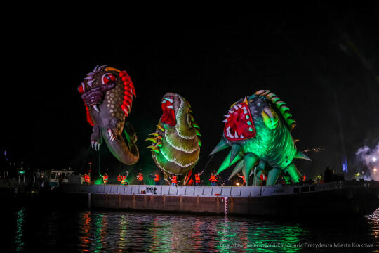 bs-240608-img_5059.jpg-Parada Smoków, Groteska, Miszalski