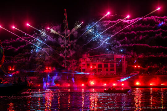 bs-240608-img_5098.jpg-Parada Smoków, Groteska, Miszalski