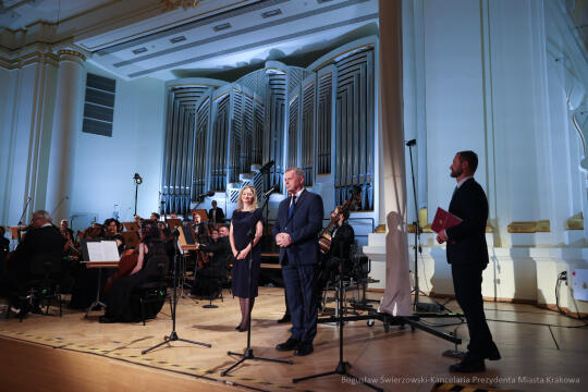 bs-240609-img_5809.jpg-Sinfonietta Cracovia, Mazur