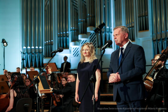 bs-240609-img_5814.jpg-Sinfonietta Cracovia, Mazur