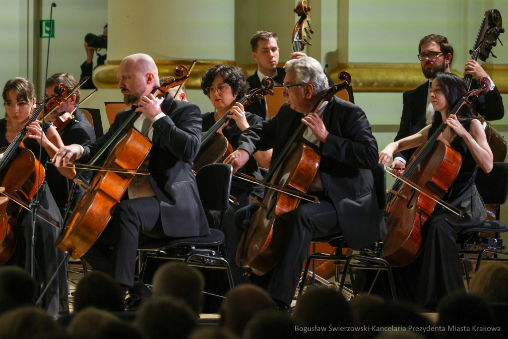 bs-240609-img_6060.jpg-Sinfonietta Cracovia, Mazur  Autor: B. Świerzowski