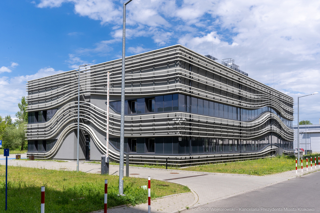 Miszalski, Szarata, Laboratorium Aerodynamiki Środowiskowej Politechniki Krakowskiej, zwiedzanie  Autor: P. Wojnarowski