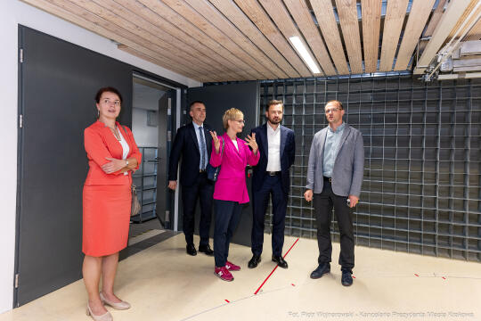 Miszalski, Szarata, Laboratorium Aerodynamiki Środowiskowej Politechniki Krakowskiej, zwiedzanie