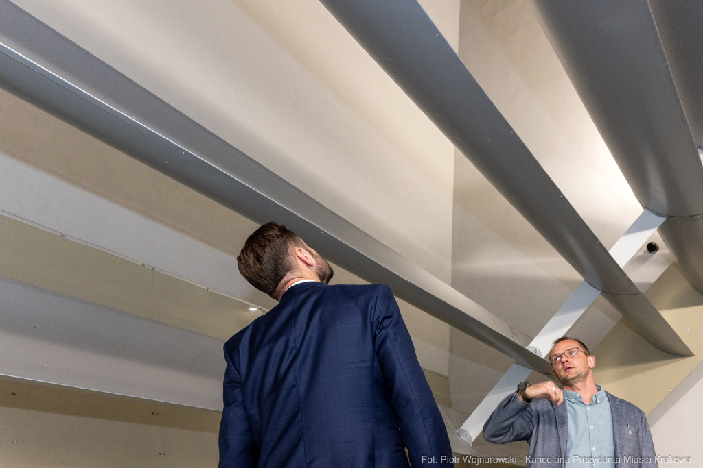 Miszalski, Szarata, Laboratorium Aerodynamiki Środowiskowej Politechniki Krakowskiej, zwiedzanie  Autor: P. Wojnarowski