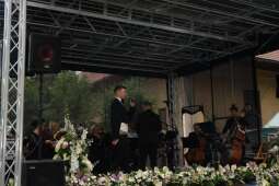 dscf7401.jpg-„Koncert Od Serca” w klasycznym stylu na Helclów.