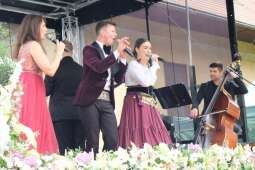 dscf7475.jpg-„Koncert Od Serca” w klasycznym stylu na Helclów.