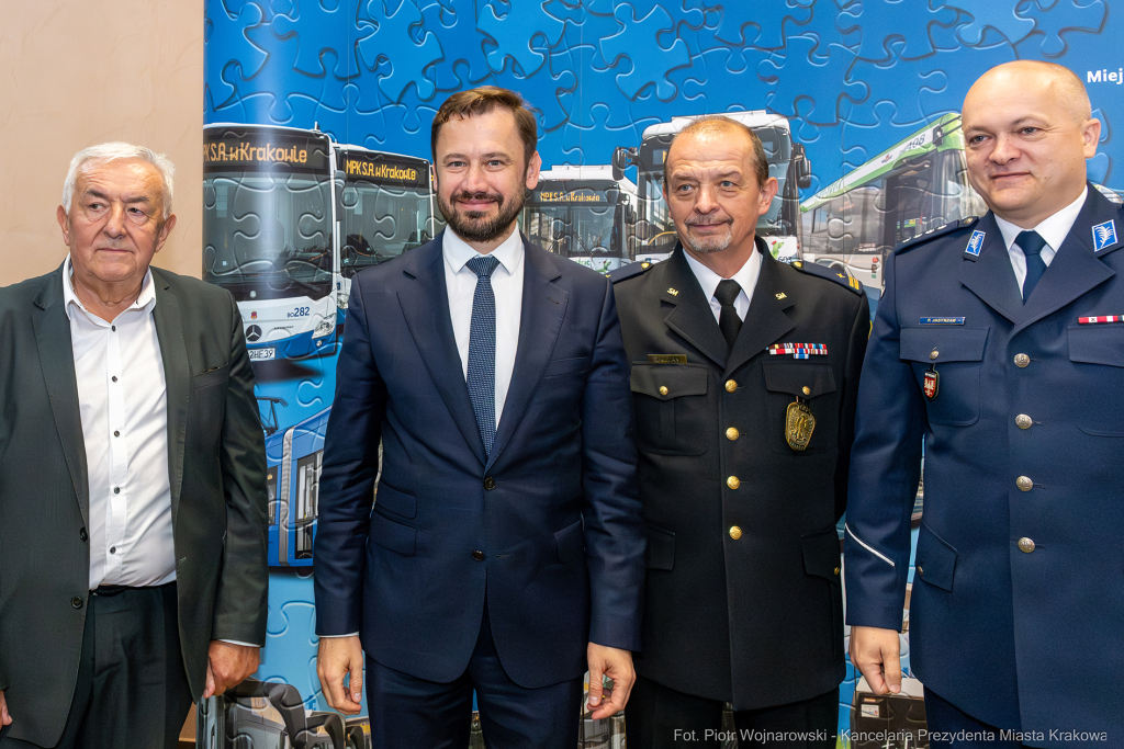 kierowcy, motorniczowie, nagrody, MPK, Miszalski, ratunek, pomoc, empatia  Autor: P. Wojnarowski