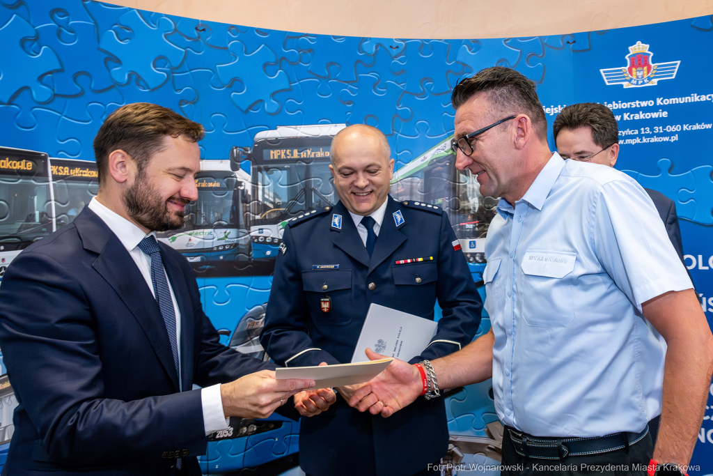 kierowcy, motorniczowie, nagrody, MPK, Miszalski, ratunek, pomoc, empatia  Autor: P. Wojnarowski