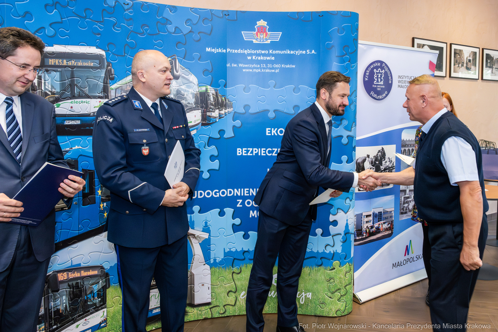 kierowcy, motorniczowie, nagrody, MPK, Miszalski, ratunek, pomoc, empatia  Autor: P. Wojnarowski