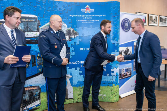 kierowcy, motorniczowie, nagrody, MPK, Miszalski, ratunek, pomoc, empatia