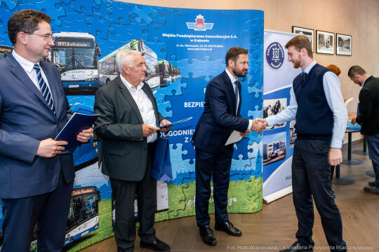 kierowcy, motorniczowie, nagrody, MPK, Miszalski, ratunek, pomoc, empatia