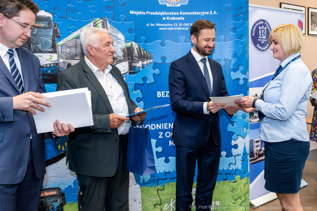 kierowcy, motorniczowie, nagrody, MPK, Miszalski, ratunek, pomoc, empatia  Autor: P. Wojnarowski