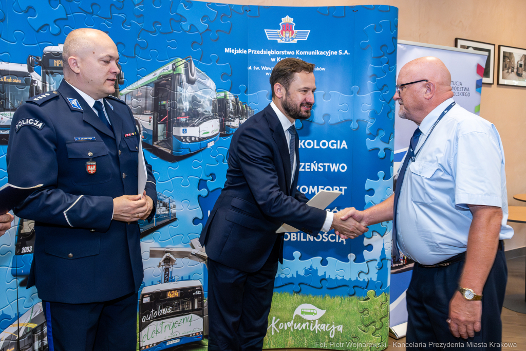 kierowcy, motorniczowie, nagrody, MPK, Miszalski, ratunek, pomoc, empatia  Autor: P. Wojnarowski