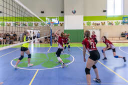 Miszalski, młodzież, debata, VIII LO, 8 Liceum Ogólnokształcące, siatkówka, nowa hala,