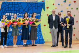 Miszalski, młodzież, debata, VIII LO, 8 Liceum Ogólnokształcące, siatkówka, nowa hala,