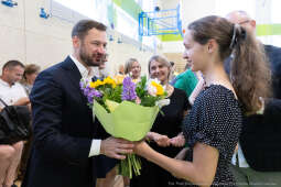 Miszalski, młodzież, debata, VIII LO, 8 Liceum Ogólnokształcące, siatkówka, nowa hala,