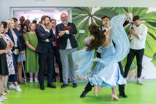 Miszalski, młodzież, debata, VIII LO, 8 Liceum Ogólnokształcące, siatkówka, nowa hala,