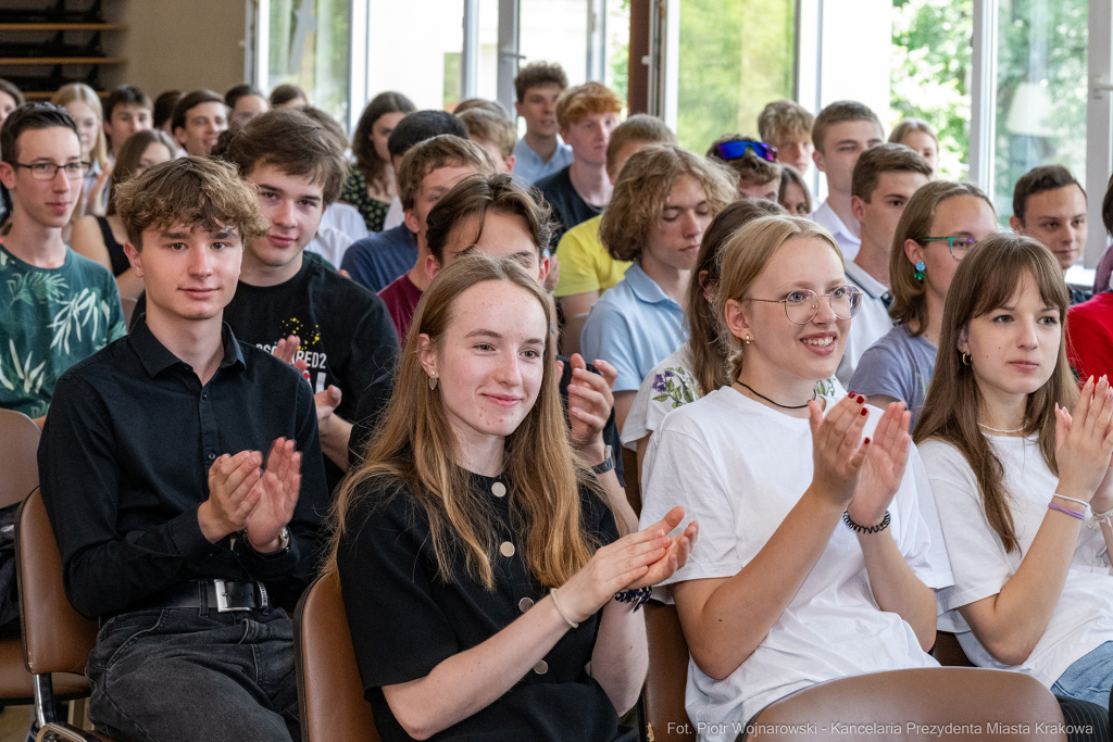 Miszalski, młodzież, debata, VIII LO, 8 Liceum Ogólnokształcące, siatkówka, nowa hala,  Autor: P. Wojnarowski