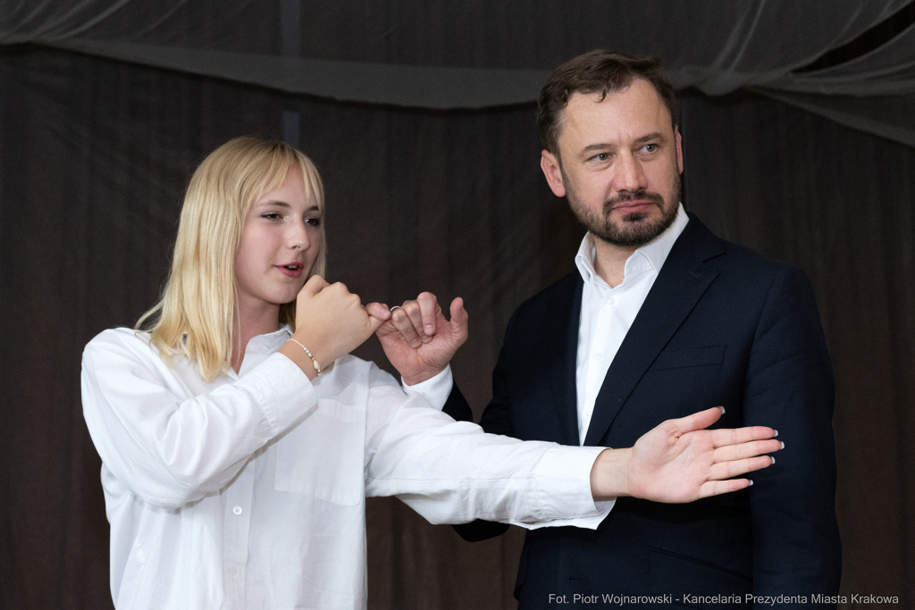 Miszalski, młodzież, debata, VIII LO, 8 Liceum Ogólnokształcące, siatkówka, nowa hala,  Autor: P. Wojnarowski