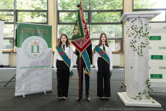 Miszalski, II LO, 2 liceum Ogólnokształcące, nagrody, uczniowie