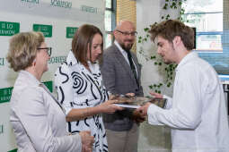 Miszalski, II LO, 2 liceum Ogólnokształcące, nagrody, uczniowie