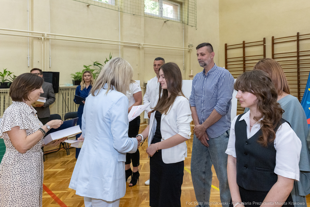 Maria Klaman, ZSO 1, 45 LO, Blachnickiego, zakończenie roku szkolnego  Autor: P. Wojnarowski