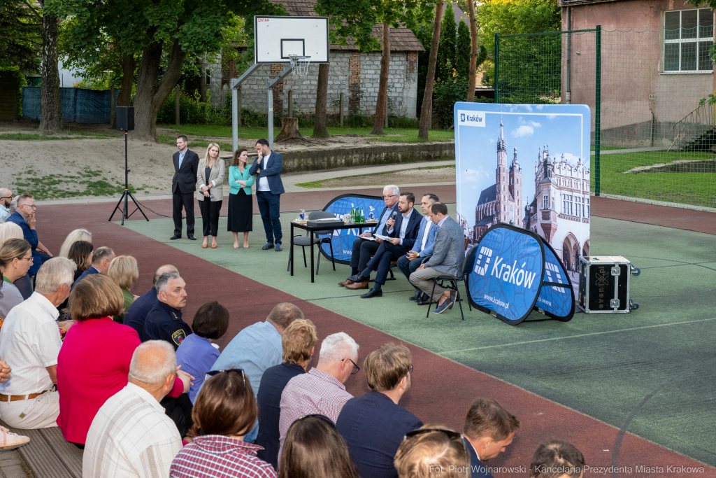 Prezydent, Miszalski, Kracik, Kosek, Ulman, Polna, Stawowy, spotkanie, Ławeczka Dialogu, Bronowice,  Autor: P. Wojnarowski