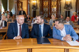 Pióra Biznesu, Krzysztof Karcz, Aleksnder Miszalski, wręczenie, statuetki, dyplomy