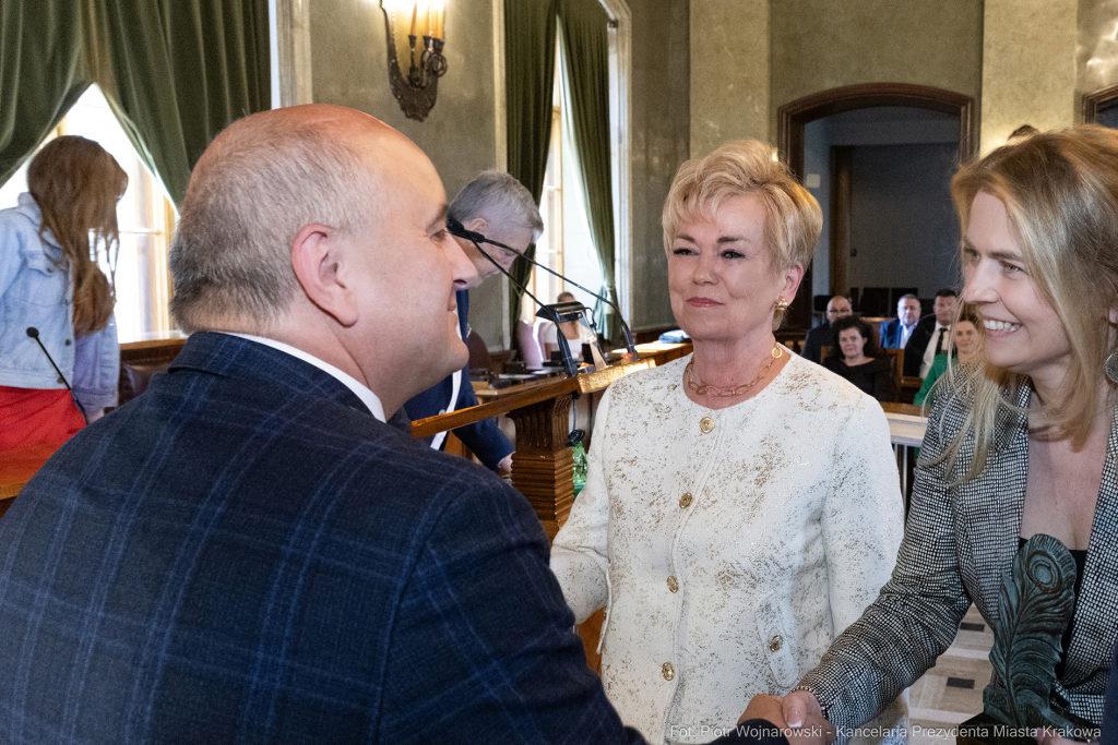 Pióra Biznesu, Krzysztof Karcz, Aleksnder Miszalski, wręczenie, statuetki, dyplomy  Autor: P. Wojnarowski