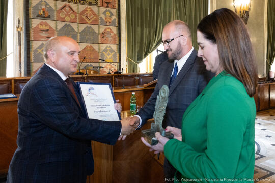 Pióra Biznesu, Krzysztof Karcz, Aleksnder Miszalski, wręczenie, statuetki, dyplomy