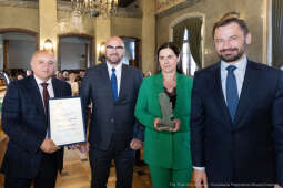 Pióra Biznesu, Krzysztof Karcz, Aleksnder Miszalski, wręczenie, statuetki, dyplomy