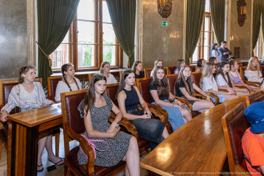 umk_0222.jpg-Mazur, Ziętara, Wodociągi Kraków, dzieci, Drohobycz, wizyta, Kondziołka