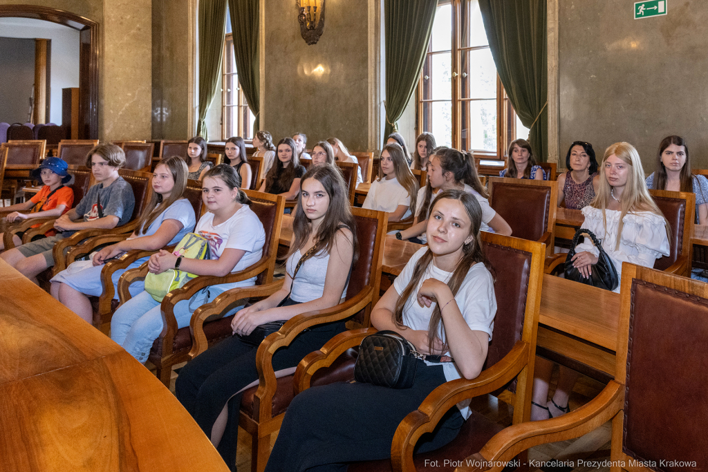 umk_0225.jpg-Mazur, Ziętara, Wodociągi Kraków, dzieci, Drohobycz, wizyta, Kondziołka  Autor: P. Wojnarowski