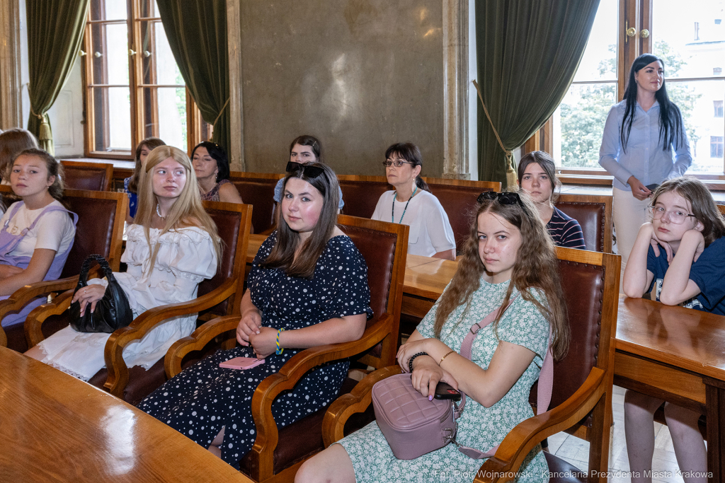 umk_0226.jpg-Mazur, Ziętara, Wodociągi Kraków, dzieci, Drohobycz, wizyta, Kondziołka  Autor: P. Wojnarowski