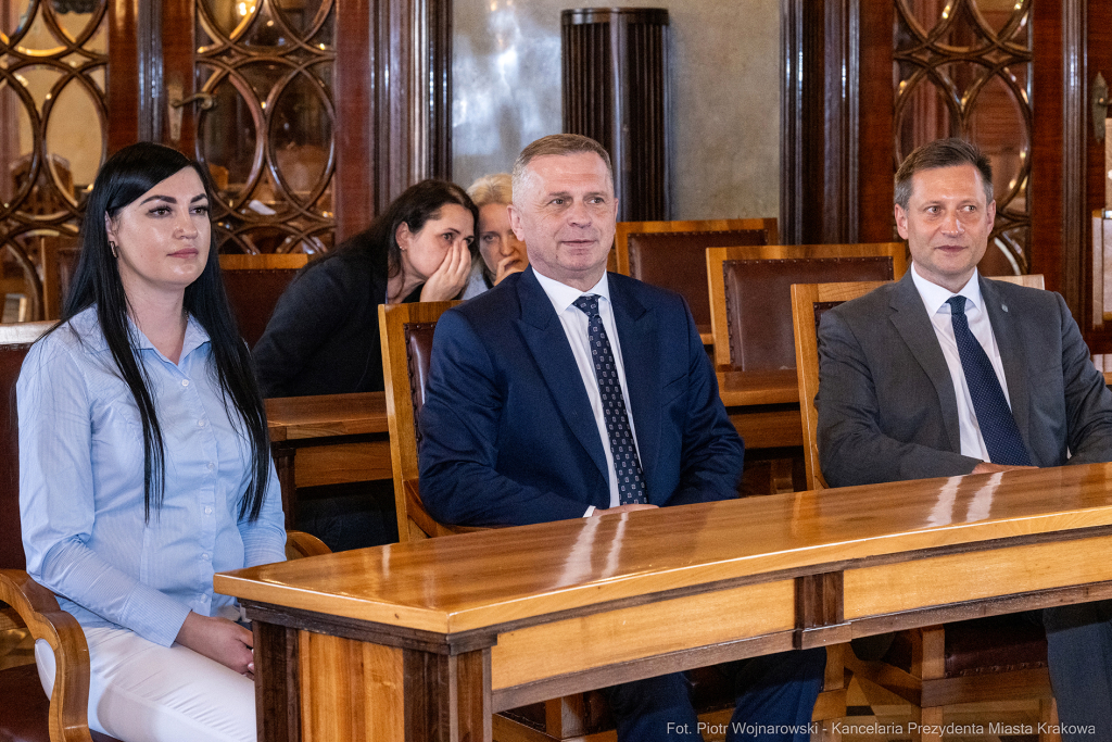 umk_0227.jpg-Mazur, Ziętara, Wodociągi Kraków, dzieci, Drohobycz, wizyta, Kondziołka  Autor: P. Wojnarowski