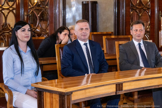 umk_0227.jpg-Mazur, Ziętara, Wodociągi Kraków, dzieci, Drohobycz, wizyta, Kondziołka