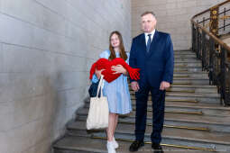 umk_0322.jpg-Mazur, Ziętara, Wodociągi Kraków, dzieci, Drohobycz, wizyta, Kondziołka