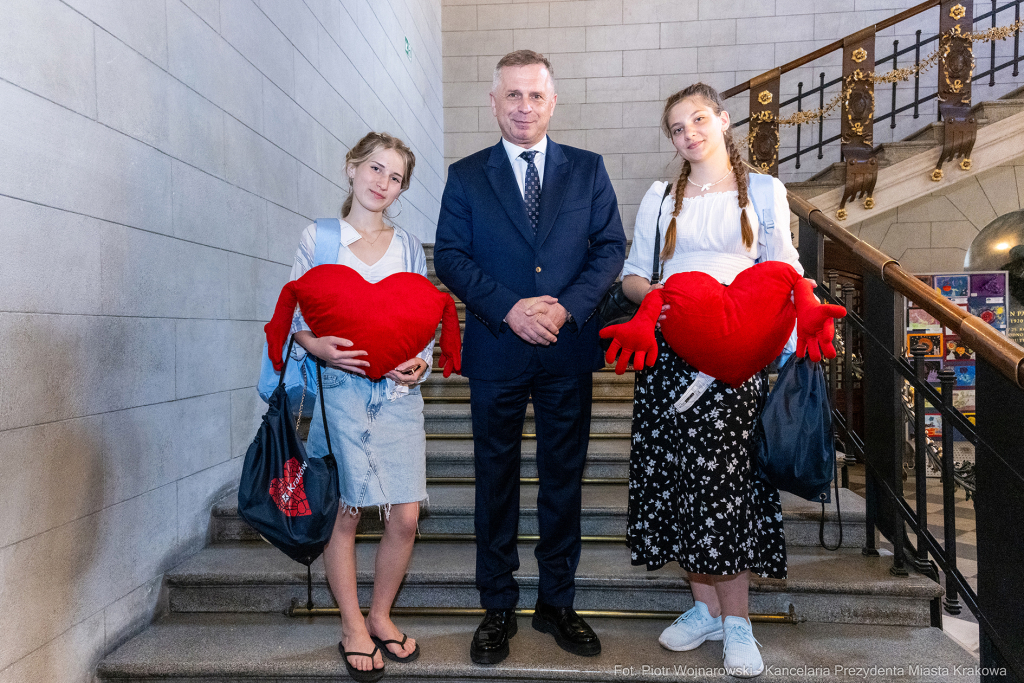 umk_0323.jpg-Mazur, Ziętara, Wodociągi Kraków, dzieci, Drohobycz, wizyta, Kondziołka  Autor: P. Wojnarowski