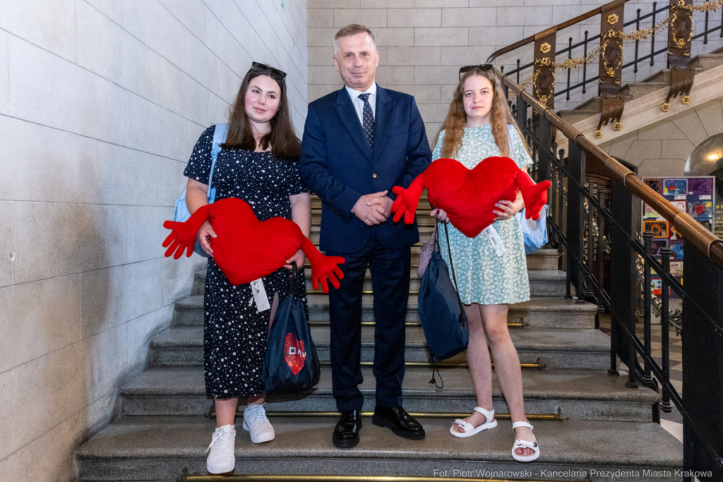 umk_0327.jpg-Mazur, Ziętara, Wodociągi Kraków, dzieci, Drohobycz, wizyta, Kondziołka  Autor: P. Wojnarowski