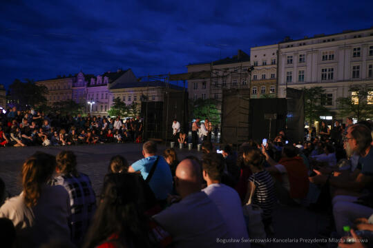 bs-240705-img_2139.jpg-Teatry Uliczne