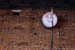 bs-240705-img_2706.jpg-Teatry Uliczne