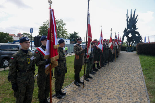 bs-240713-img_5969.jpg-KOPPE, Kwiaty,Rocznica