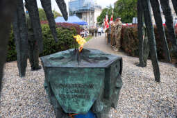 bs-240713-img_6010.jpg-KOPPE, Kwiaty,Rocznica