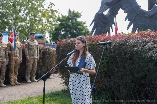 bs-240713-img_6062.jpg-KOPPE, Kwiaty,Rocznica