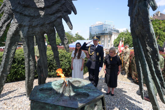 bs-240713-img_6148.jpg-KOPPE, Kwiaty,Rocznica