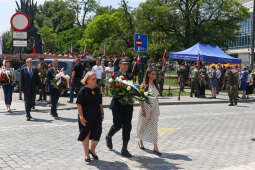 bs-240713-img_6187.jpg-KOPPE, Kwiaty,Rocznica