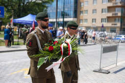 bs-240713-img_6216.jpg-KOPPE, Kwiaty,Rocznica