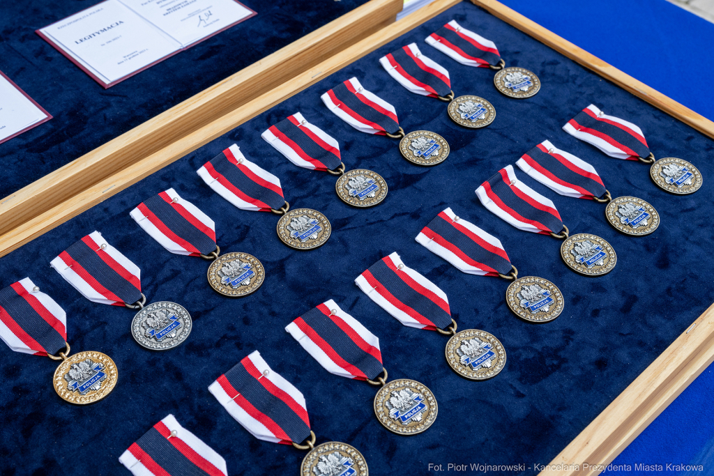 Policja, Święto Policji, Sęk, ślubowanie, Wawel, dziedziniec, Morajko, Smółka, Klęczar, Kuste  Autor: P. Wojnarowski