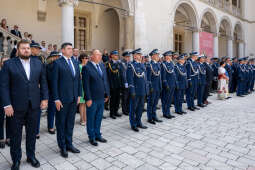 Policja, Święto Policji, Sęk, ślubowanie, Wawel, dziedziniec, Morajko, Smółka, Klęczar, Kuste
