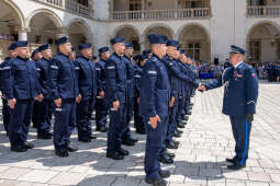 Policja, Święto Policji, Sęk, ślubowanie, Wawel, dziedziniec, Morajko, Smółka, Klęczar, Kuste
